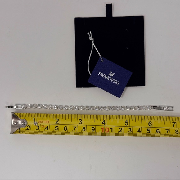 Swarovski Angelic Tennis Bracelet – Round Cut, White, Rhodium Plated (7”) - Picture 3 of 4